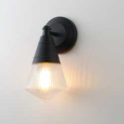 Hargreaves 1-Light Wall Sconce