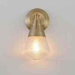 Hargreaves 1-Light Wall Sconce