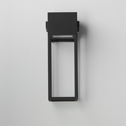 Strand VX 18" Outdoor LED Wall Sconce